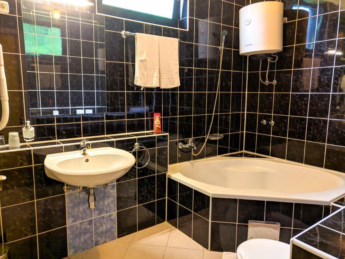 Motel Stecak Яйце Экстерьер фото
